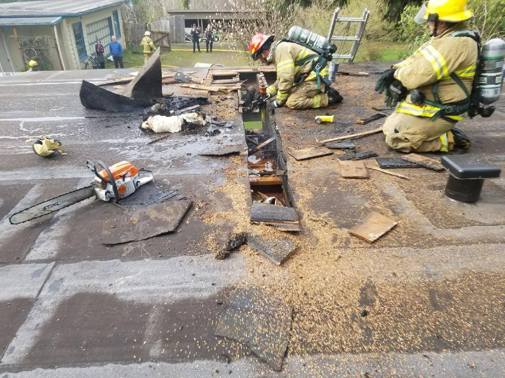 Grays Harbor Scanner Ceiling Fan Causes Fire Damage To Raymond