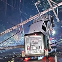 Vehicle Strikes Downed Power Lines, Shuts Down US 101 Near Hoodsport for Hours